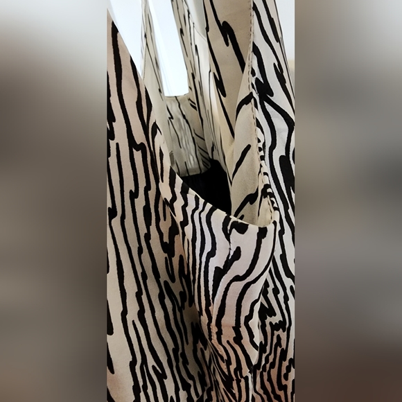 Zara Silk Dress Abstract Print size XL - Picture 8 of 13